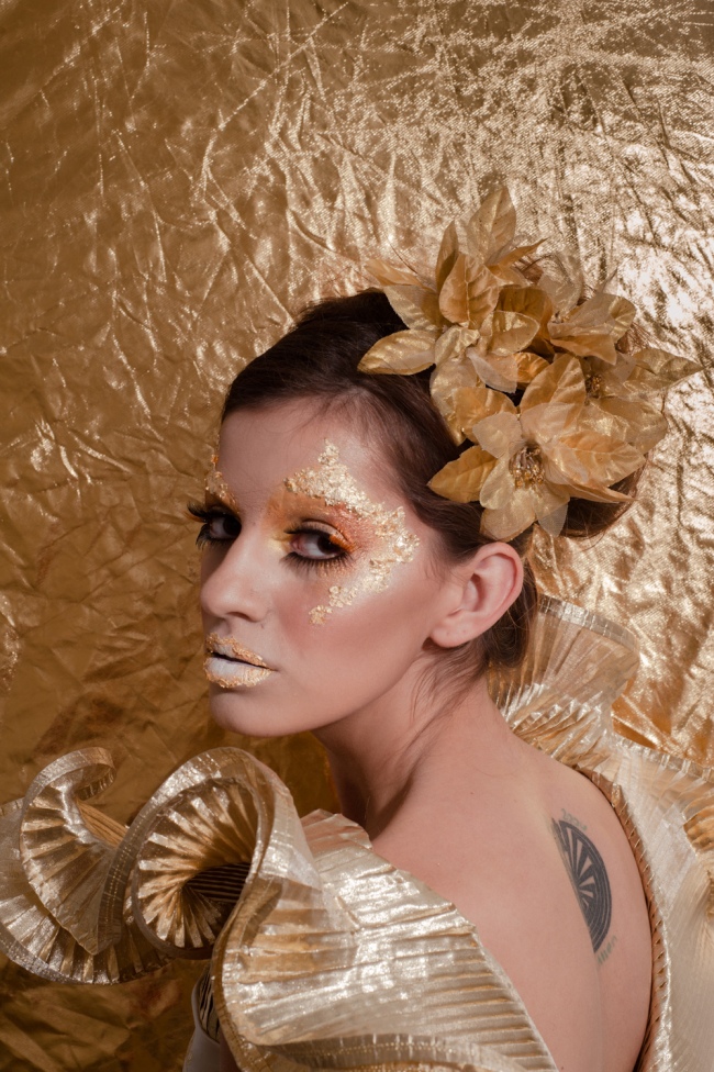 Hunger Games photoshoot, District 1, Luxury, gold flake, beauty, glamour, romance, gilded age, budget